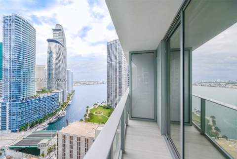 77 5th St 2604, Miami FL - photo 15 of 48
