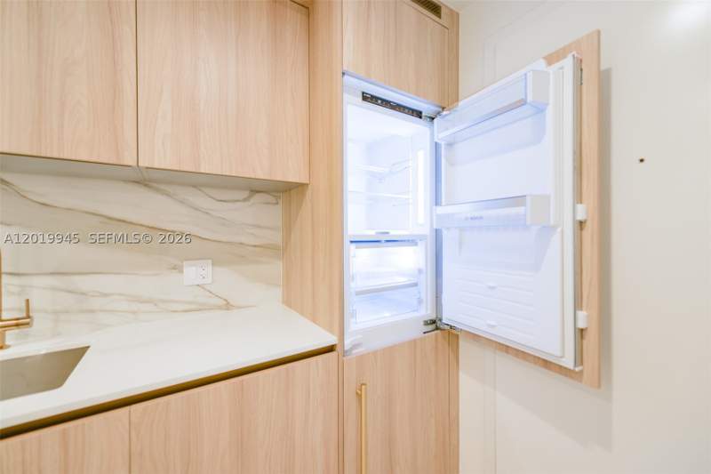 0 bedroom Condominium at 77 5th St 2604, Viceroy Residence, Miami — photo 5