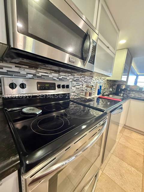 1351 NE Miami Gardens Dr 704E, Miami FL - photo 14 of 27