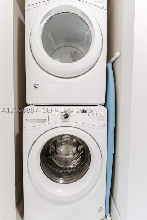 488 NE 18th St 1205, Miami FL - photo 23 of 50