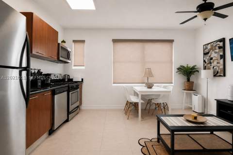 500 14th St 101, Miami Beach FL - photo 8 of 22