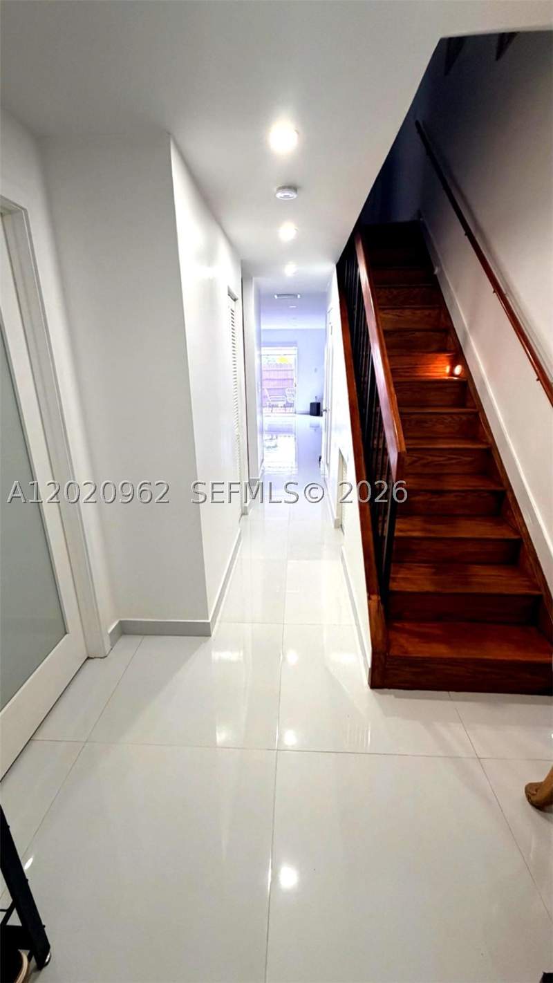 3 bedroom Townhouse at 401 SW 109th Ave 14, El Polo Condo, Miami — photo 5