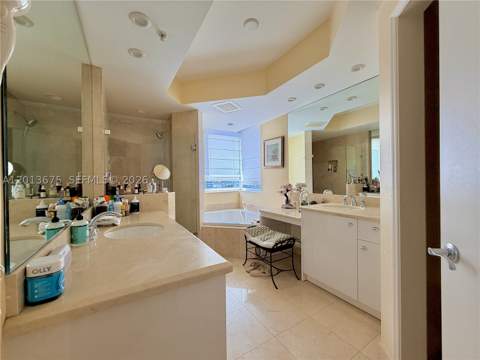 19400 Turnberry Way 731, Aventura FL - photo 10 of 17