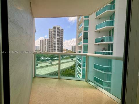 19400 Turnberry Way 731, Aventura FL - photo 14 of 17