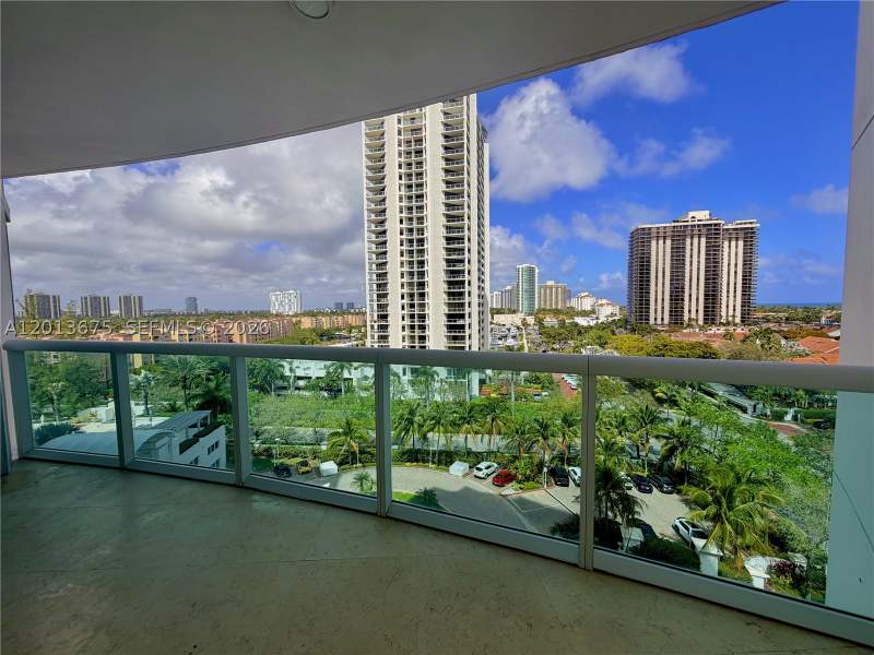 2 bedroom Condominium at 19400 Turnberry Way 731, The Parc At Turnberry Isl, Aventura — photo 5