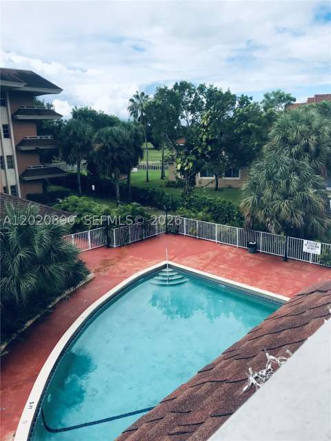 17600 NW 68th Ave B3006, Hialeah FL - photo 18 of 19