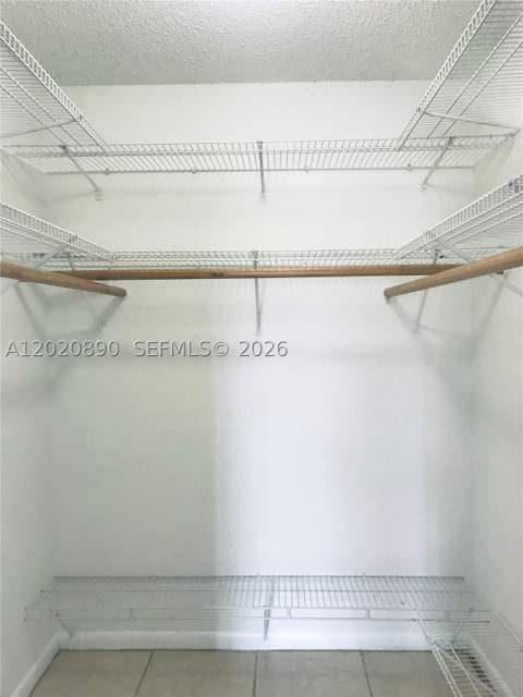 17600 NW 68th Ave B3006, Hialeah FL - photo 9 of 19