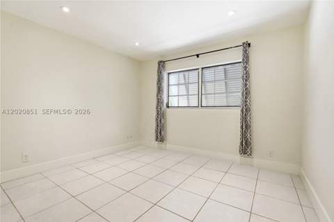 1200 Mariposa Ave E104, Coral Gables FL - photo 6 of 12