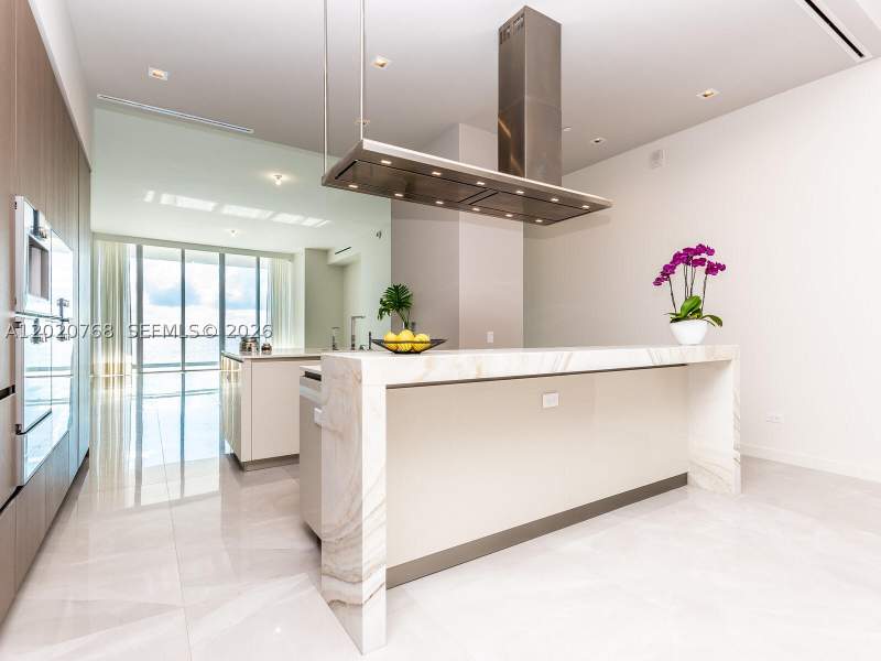 3 bedroom Condominium at 18501 E Collins 1503, Turnberry Ocean Club, Sunny Isles Beach — photo 3