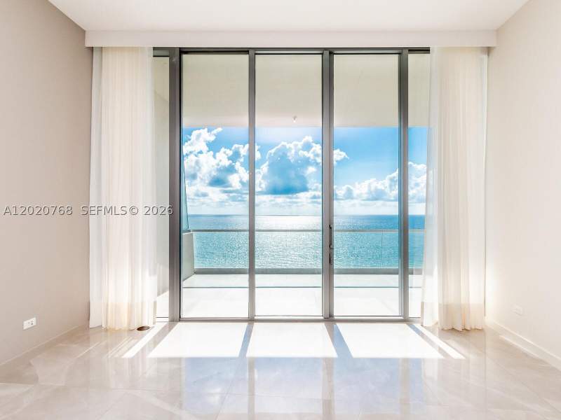 3 bedroom Condominium at 18501 E Collins 1503, Turnberry Ocean Club, Sunny Isles Beach — photo 5