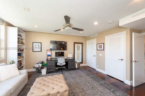 10180 W Bay Harbor Dr 4A, Bay Harbor Islands FL - photo 17 of 33