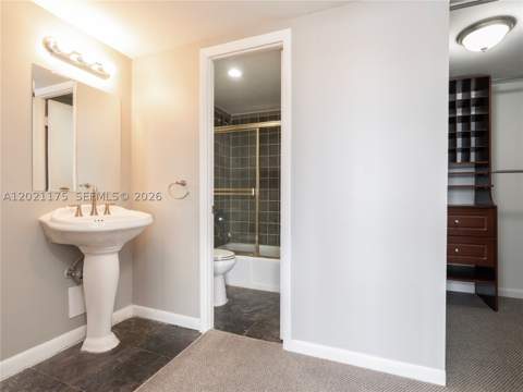 11111 Biscayne Blvd 912, Miami FL - photo 10 of 13