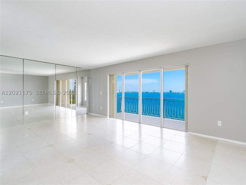 2 bedroom Condominium at 11111 Biscayne Blvd 912, Jockey Club Condo, Miami — photo 5