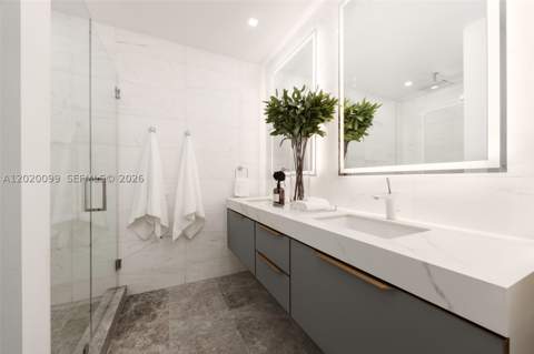 204 Sunrise Dr 204B, Key Biscayne FL - photo 11 of 26