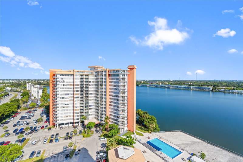 1 bedroom Condominium at 1351 NE Miami Gardens Dr 1603E, Buckley Towers Condo - Ea, Miami — photo 2