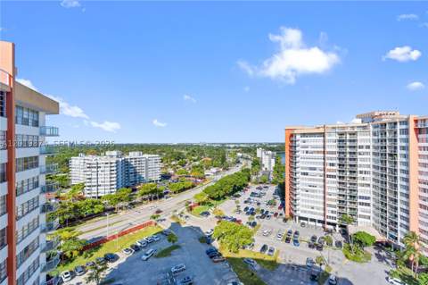 1351 NE Miami Gardens Dr 1603E, Miami FL - photo 21 of 26
