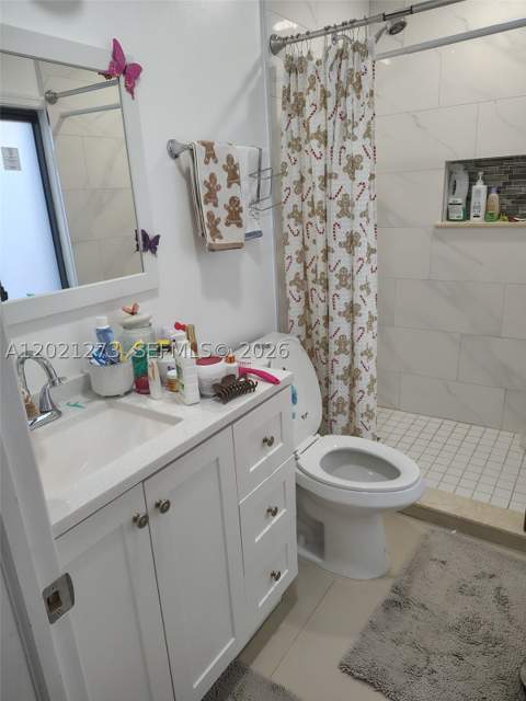 320 NW 2nd St, Florida City FL - photo 7 of 8