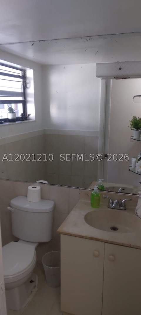 650 NE 149th St 407A, Miami FL - photo 10 of 14