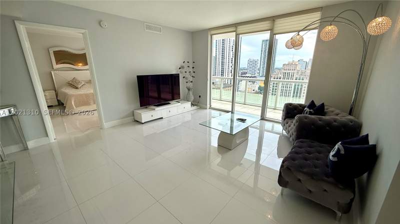 2 bedroom Condominium at 50 Biscayne Blvd 2501, 50 Biscayne Condo, Miami — photo 4