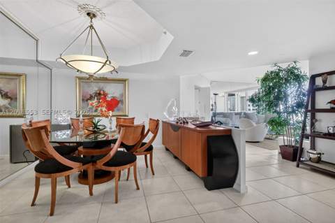 21205 Yacht Club Dr 2409, Aventura FL - photo 9 of 36