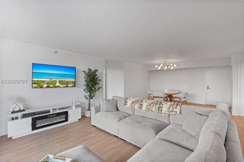 19101 NE 36th Ct 402, Aventura FL - photo 10 of 53
