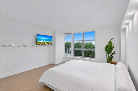 19101 NE 36th Ct 402, Aventura FL - photo 16 of 53