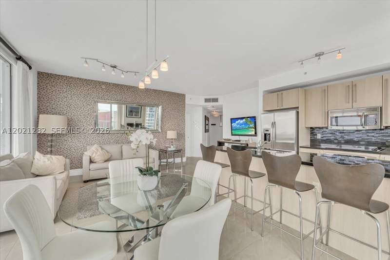 2 bedroom Condominium at 79 SW 12th St 3401-S, The Axis On Brickell Cond, Miami — photo 4
