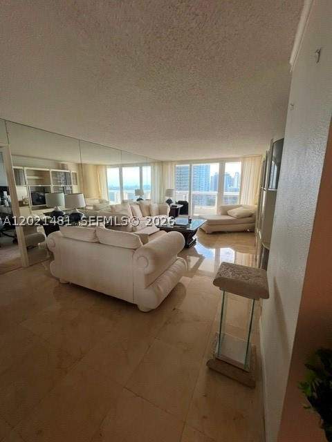 2 bedroom Condominium at 1717 N Bayshore Dr A-2136, Venetia Condo, Miami — photo 3