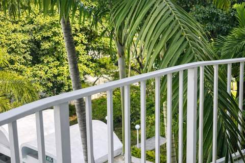 496 NW 165th D-412, Miami FL - photo 21 of 34
