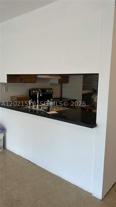 16465 NE 22nd Ave 405, North Miami Beach FL - photo 11 of 16