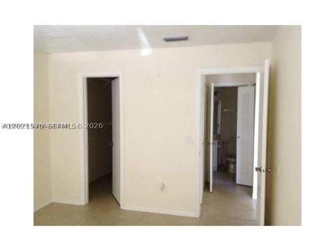 16465 NE 22nd Ave 405, North Miami Beach FL - photo 6 of 16