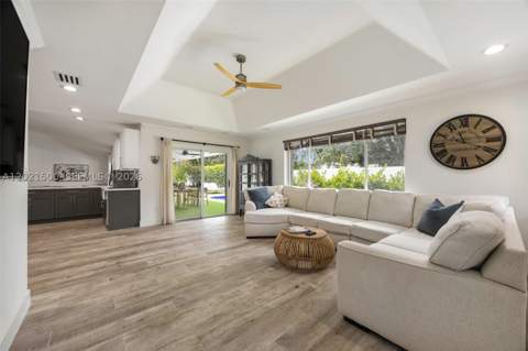 7400 SW 170th Ter, Palmetto Bay FL - photo 15 of 35