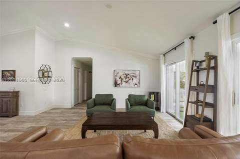 7400 SW 170th Ter, Palmetto Bay FL - photo 9 of 35