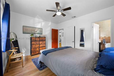 555 NE 73rd St, Miami FL - photo 14 of 30