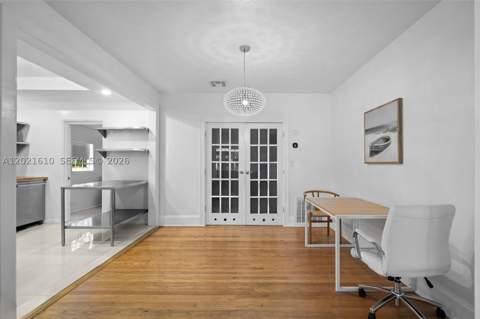 555 NE 73rd St, Miami FL - photo 6 of 30