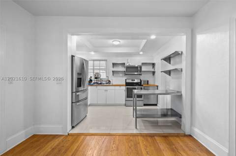 555 NE 73rd St, Miami FL - photo 8 of 30