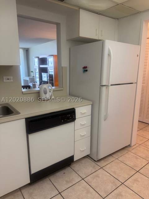 5601 Collins Ave 1718, Miami Beach FL - photo 20 of 23