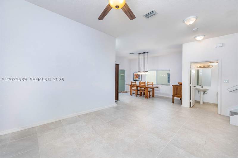 3 bedroom Townhouse at 2343 SE 16th Pl, Cali Greens, Homestead — photo 4