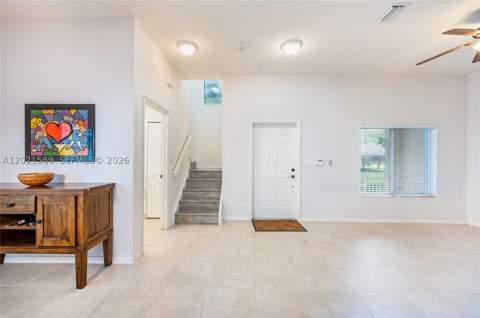 2343 SE 16th Pl, Homestead FL - photo 7 of 31