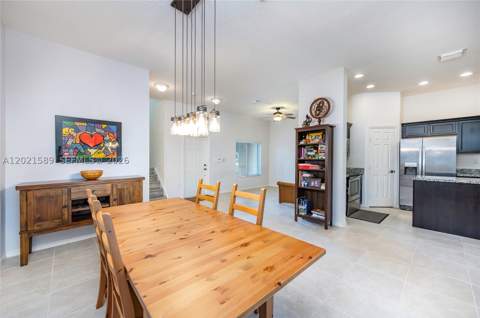 2343 SE 16th Pl, Homestead FL - photo 8 of 31