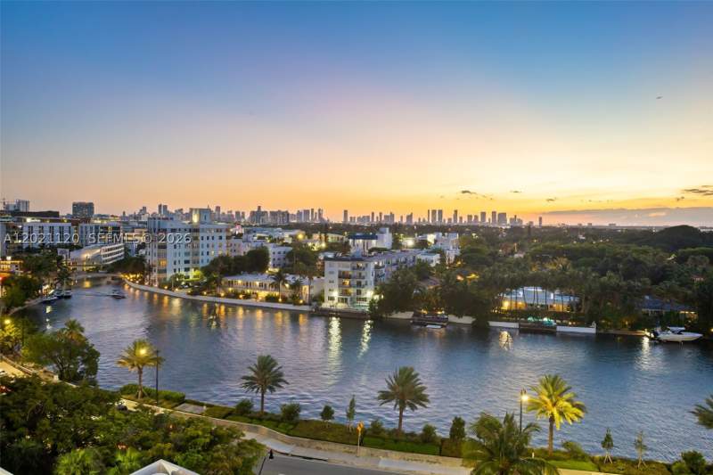 2 bedroom Condominium at 2555 Collins Ave 1106, Club Atlantis Condo, Miami Beach — photo 2