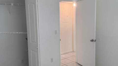 2715 W 66th St 13-21, Hialeah FL - photo 6 of 27