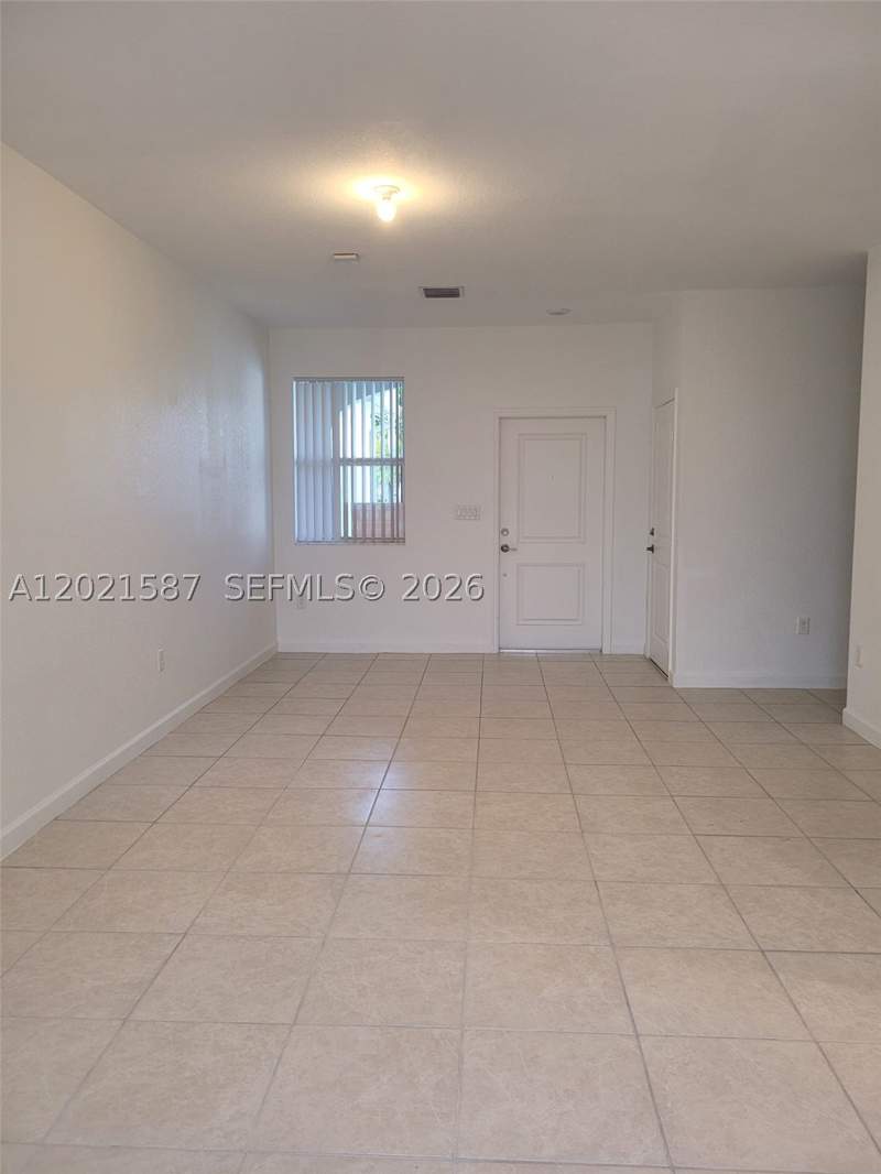 3 bedroom Townhouse at 2685 SE 13th St, Keys Gate Residential, Homestead — photo 3