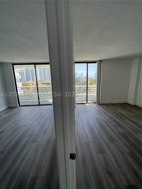 3300 NE 192nd St 616, Aventura FL - photo 16 of 24