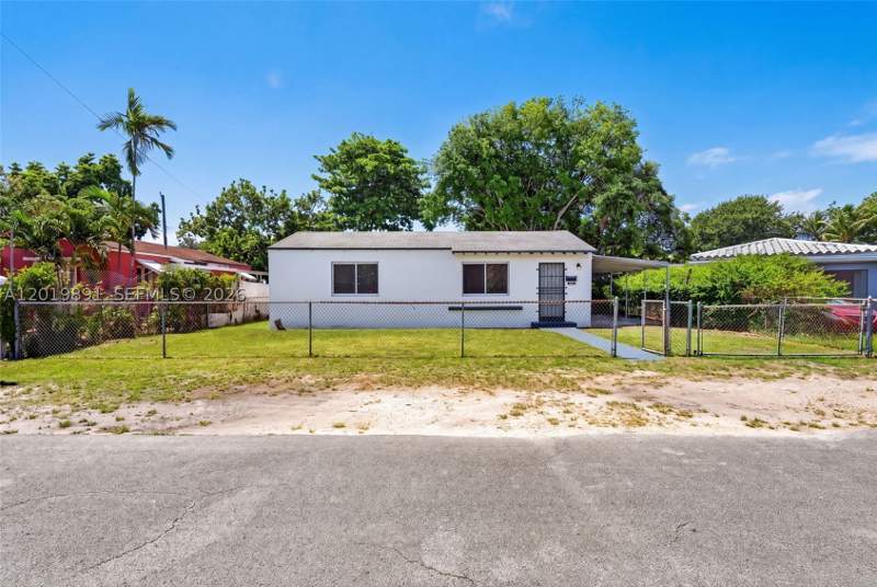 2 bedroom SingleFamilyResidence at 280 NW 101st St, Clyde Lucas Manor, Miami — photo 2