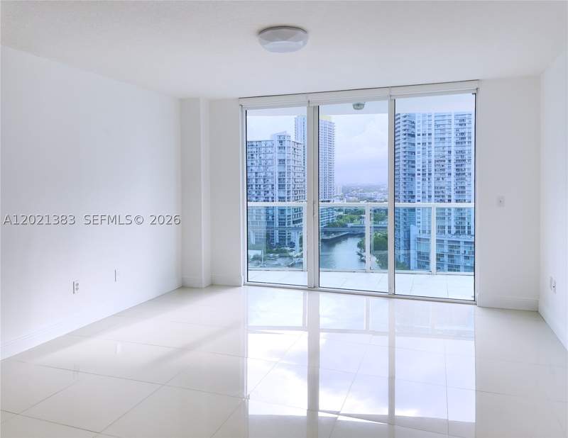 1 bedroom Condominium at 31 SE 5th St 2307, Brickell On The River N T, Miami — photo 4