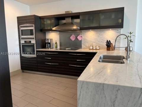 200 Biscayne Boulevard Way 5004, Miami FL - photo 11 of 23