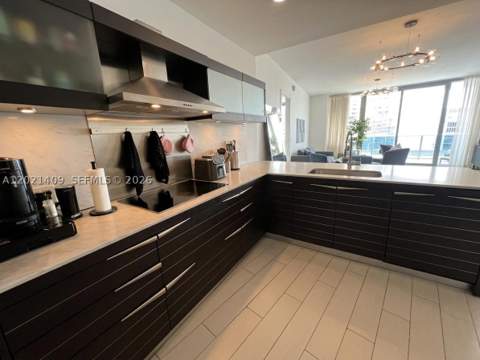 200 Biscayne Boulevard Way 5004, Miami FL - photo 12 of 23
