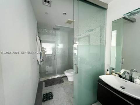 200 Biscayne Boulevard Way 5004, Miami FL - photo 20 of 23