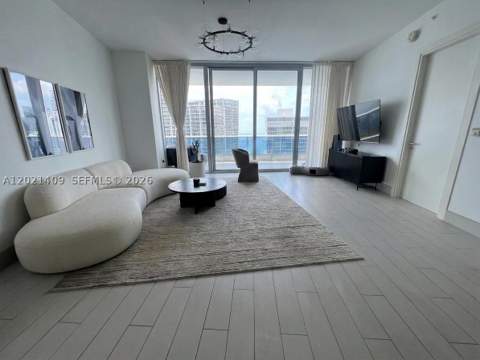 200 Biscayne Boulevard Way 5004, Miami FL - photo 7 of 23